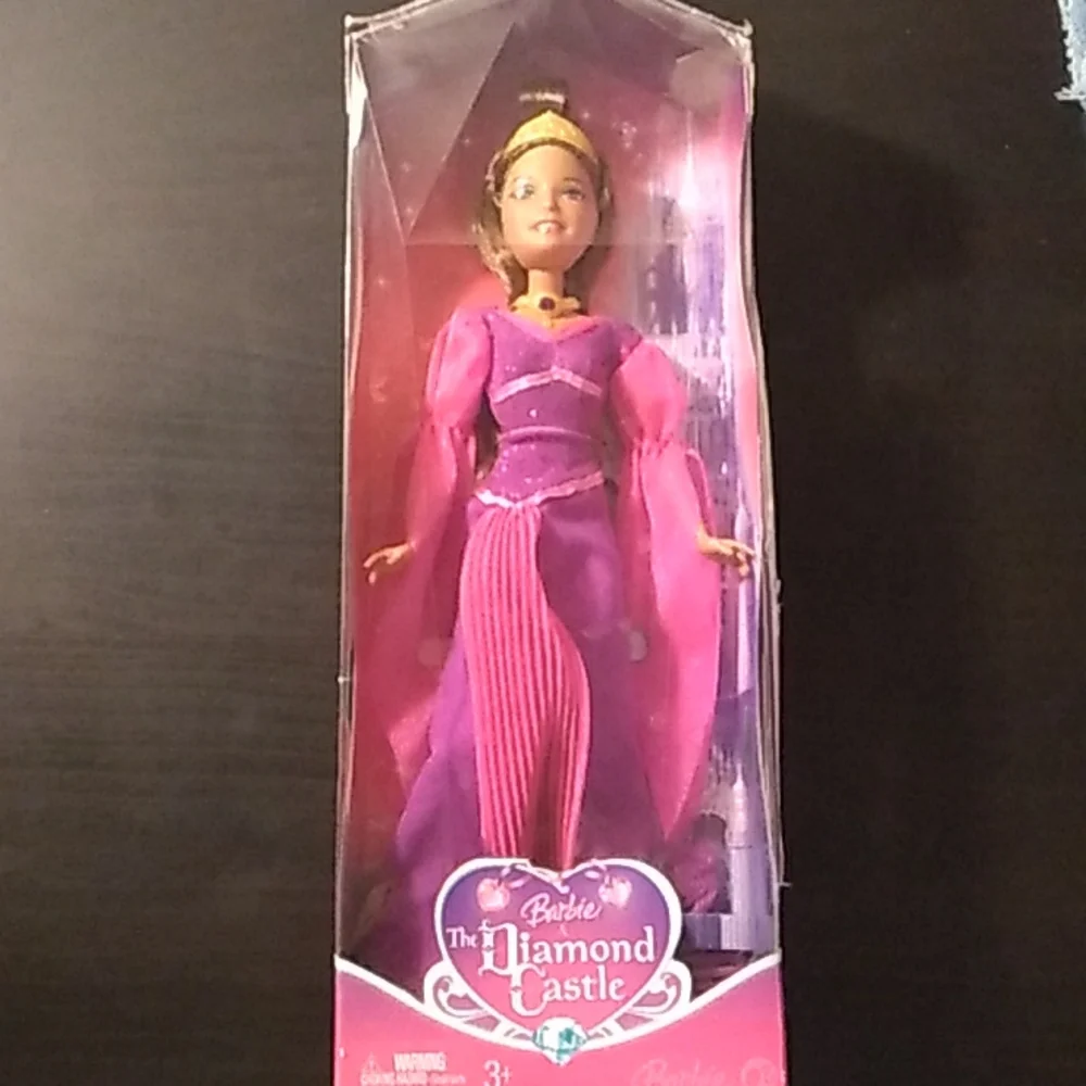 NIB Barbie and the Diamond Castle Phaedra